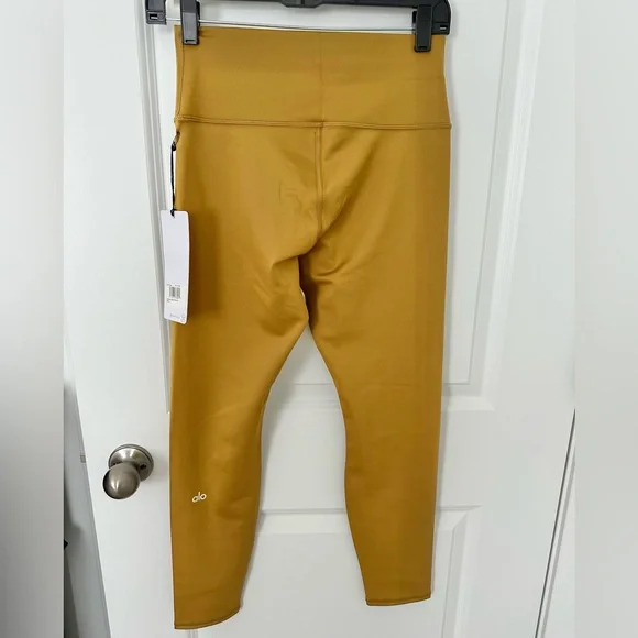 NWT ALO 7/8 High-Waist Airlift Legging